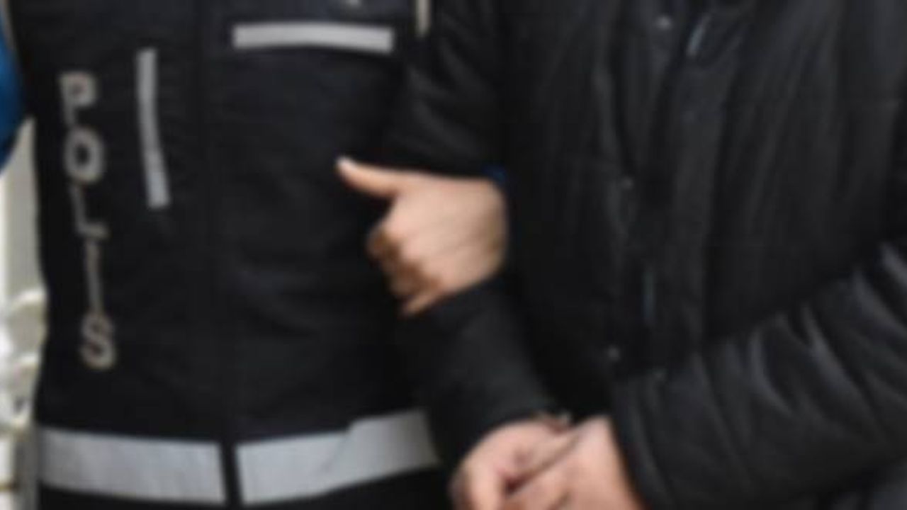 Trabzon'da FETÖ operasyonu! 4 gözaltı