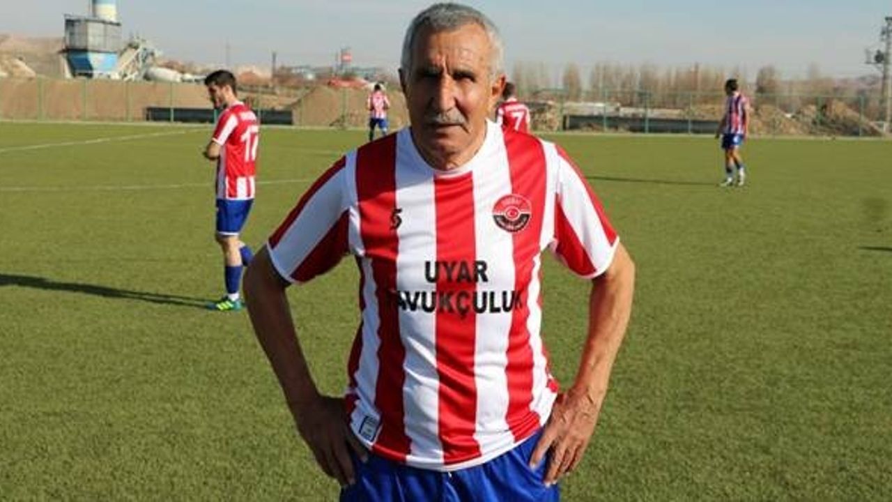Trabzonlu futbolcu 72 yaşında transfer oldu!