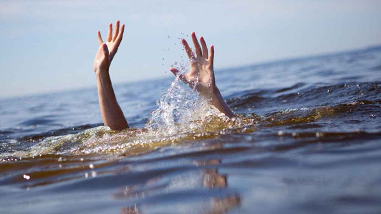 26 yaşındaki Mustafa denizde boğuldu