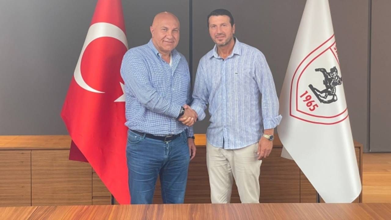 Samsunspor, Trabzonlu Bayram Bektaş'a emanet edildi!