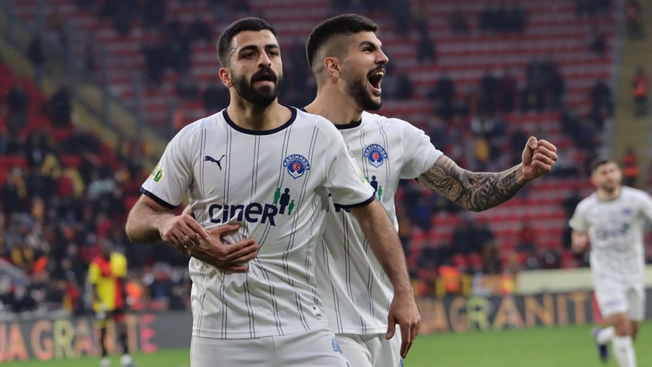 Trabzonspor Umut Bozok İçin Lorient ile anlaştı!