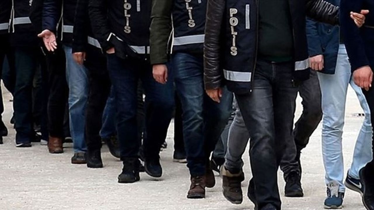Trabzon’da çeşitli suçlardan aranan 11 kişi yakalandı!