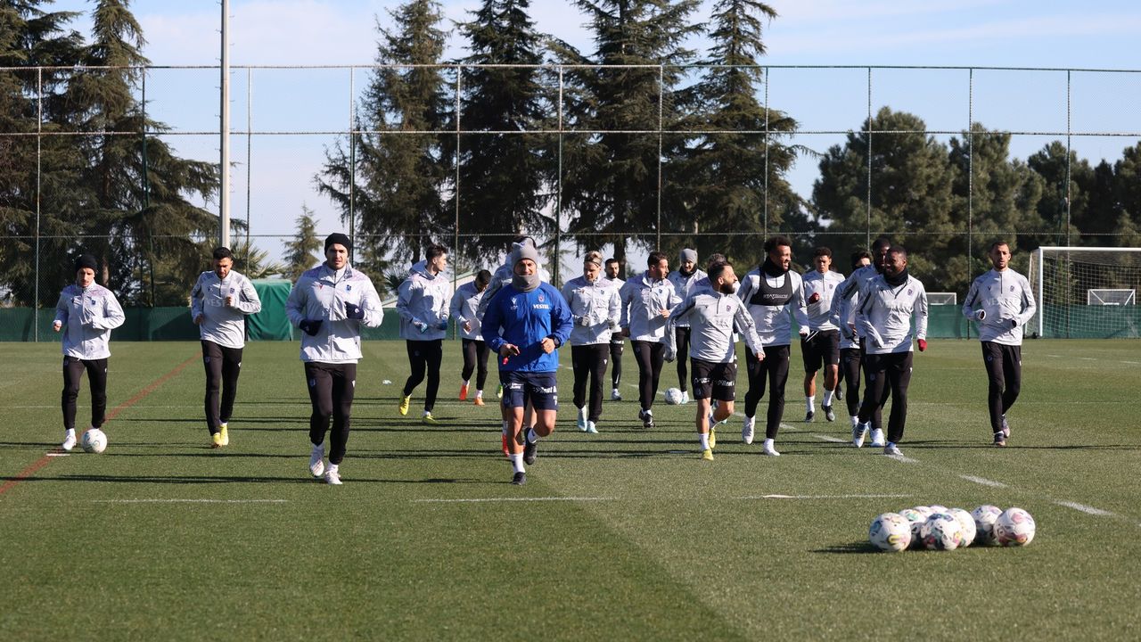 Trabzonspor’da antrenmanlar mecburiyetten başlıyor!