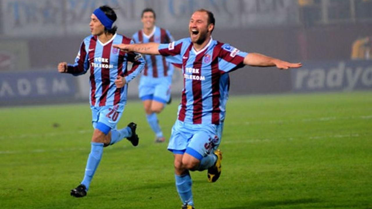 Trabzonspor’un eski yıldızından basın mensuplarına şok hareketler!