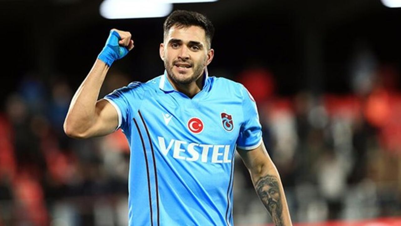Trabzonsporlu yıldız futbolcuyu flaş ilgi!