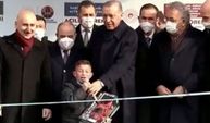 Trabzon'da küçük çocuk ‘Hain Kılıçdaroğlu’ dedi, Erdoğan güldü