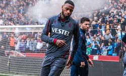 Denswil, Trabzonspor'da kalmayı seçti; imzalıyor!