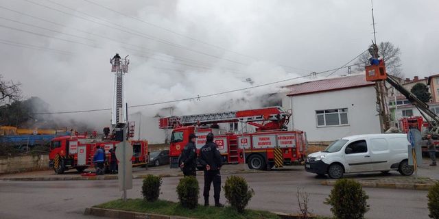 Trabzon Çoruh Aksa’da 3 milyon TL’lik yangın!