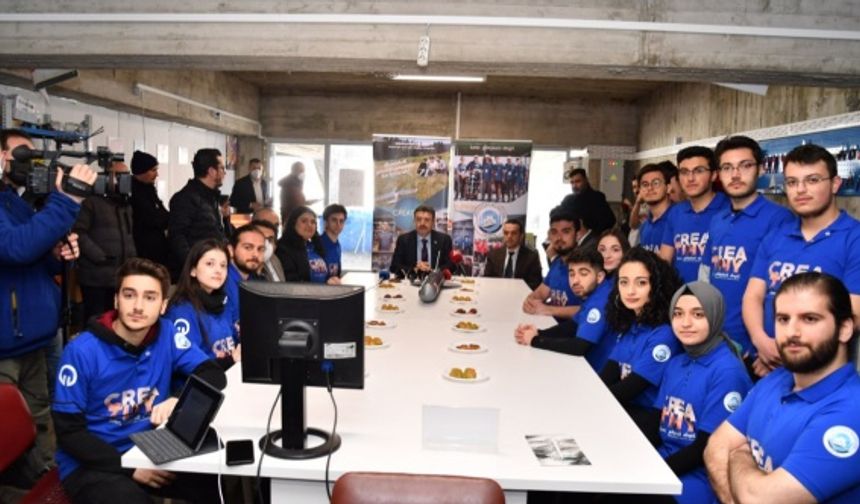 Ortahisar Belediyesi’nden KTÜ Roket Takımı öğrencilerine büyük destek!